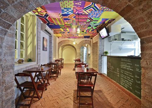 Hostal Meiai *
